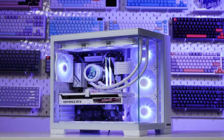 Rakitan PC Kelas Menengah-Atas — Performa Gaming & Kreatif yang Handal, Desain Clean & Futureproof